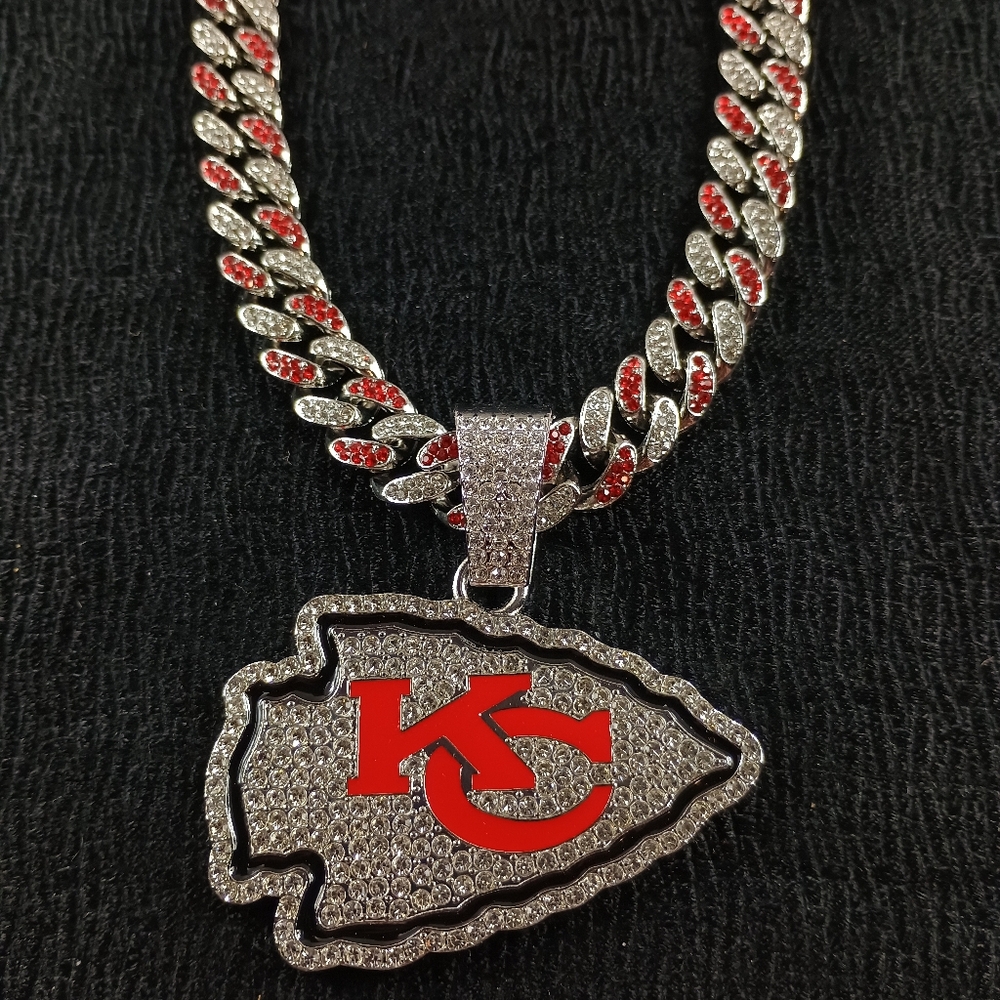 NFL Kansas City Chiefs 20 Inch Red Necklace Pendant Chain Link Football Jewelry